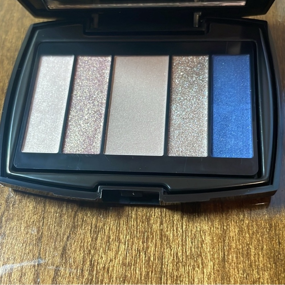 New Lancôme Color Designs Shadow Palette- Lancôme Loves Women- cool